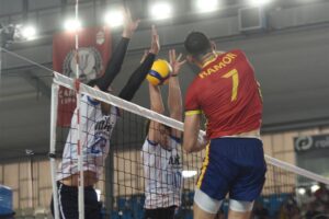 Un gran Jordi Ramón con 26 puntos salva a España y culmina la remontada al límite ante Eslovaquia