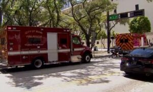 Un paquete sospechoso provocó la evacuación del Government Center en Miami-Dade