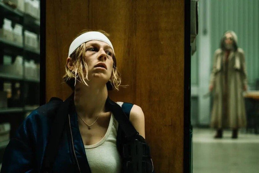 Un retorcido thriller psicológico donde la paranoia y la tensión se intensifican en cada escena. No te pierdas Cuckoo en streaming