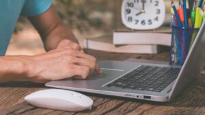 Una investigación reveló que casi la mitad de los jóvenes preferiría un mundo sin internet