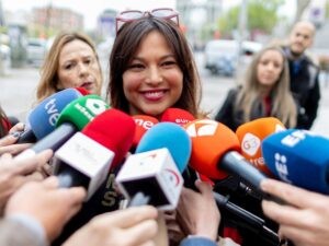 Una testigo asegura que Mouliaá "llegó a decirle que lo que había pasado" con Errejón "no era un delito"