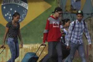 Venezolanos ahora son los migrantes más numerosos en Brasil
