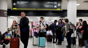 Venezolanos con visa emitida antes de 9 de julio entrarán a EEUU pero podrían experimentar retrasosvenezolanos EEUU