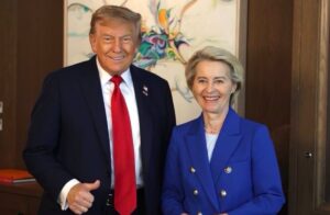 Von der Leyen y Trump ordenan a sus negociadores "acelerar" para lograr un acuerdo sobre aranceles