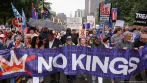 Washington blindada y dividida por desfile militar de Trump – DW – 15/06/2025