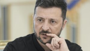 Zelenski dice que casi 700.000 rusos luchan contra tropas ucranianas en el frente