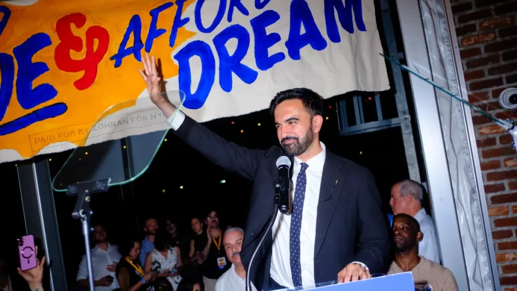 Zohran Mamdani, la nueva estrella demócrata, que está cerca de comandar Nueva York