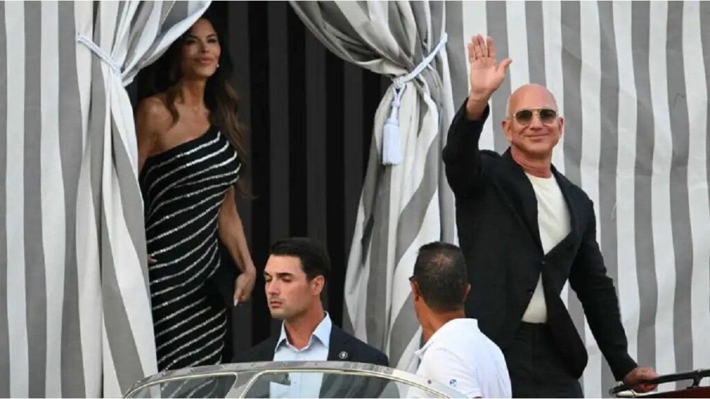 cuántos millones gastaron en la ceremonia de Venecia
