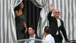 cuántos millones gastaron en la ceremonia de Venecia