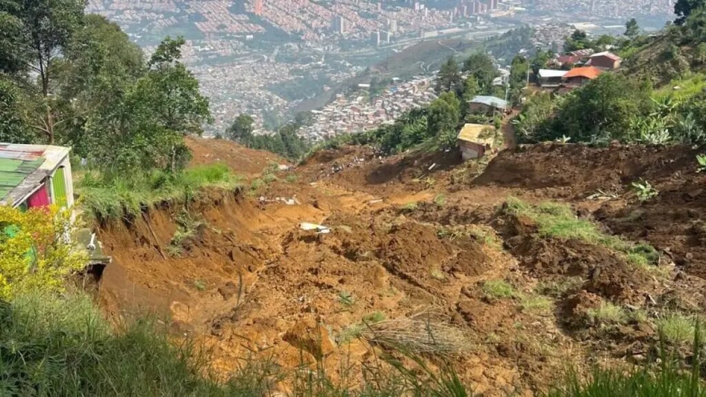 el testimonio vivo sobre la tragedia por el alud, en Bello, Antioquia