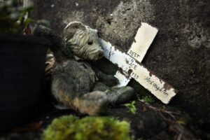 encuentran 796 bebés muertos escondidos en un hogar para madres solteras