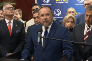 es legal que comerciantes anclen precios a cualquiera de las monedas publicadas por el BCV