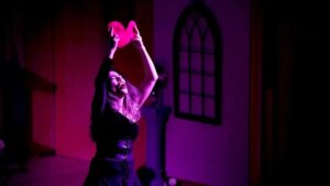 la soprano colombiana que encontró en la ópera cómo ayudar a desplazados afganos