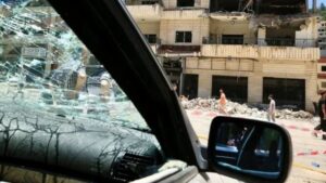 un miembro de Hezbolá muerto y cinco civiles heridos en ataques aéreos