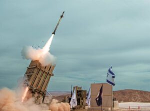 un modelo multicapa presionado por los ataques por saturación de Irán