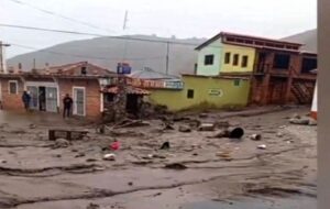 Fuertes-lluvias-causan-emergencias-en-Merida-AAA-ttt-585x371