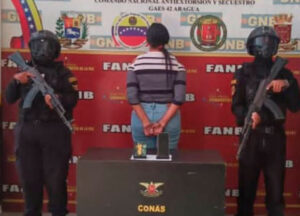¡Peligrosa Extorsionadora! Atraparon a "La Michell" en Maracay