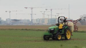 ¿Por qué la UE sigue comprando fertilizantes rusos? – DW – 03/06/2025
