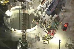 15 trabajadores atrapados y 31 rescatados tras el colapso parcial de un túnel industrial en Los Ángeles | elmundo.es