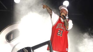 J Balvin lanza por sorpresa 'Mixteip', diez canciones para volver a la raíz del reguetón