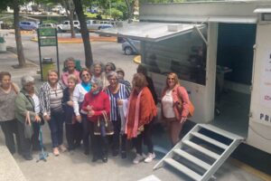 ARI Móvil | UCAB apoya a la tercera edad ante la soledad y la crisis