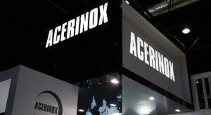Acerinox abre la posibilidad de replicar el caso Ferrovial y dispararse en unos años en bolsa