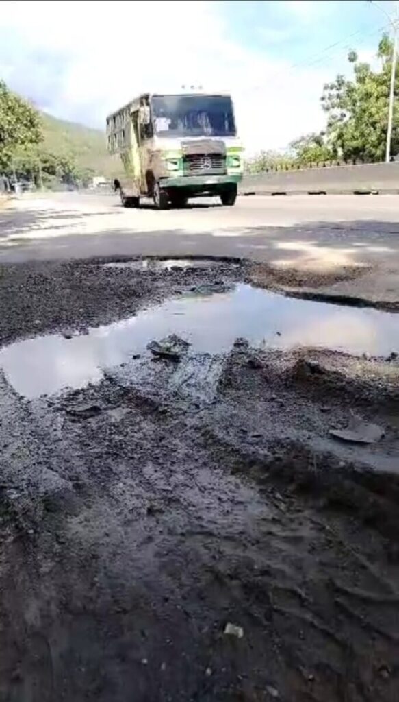 Aguas residuales contaminan a Macuto