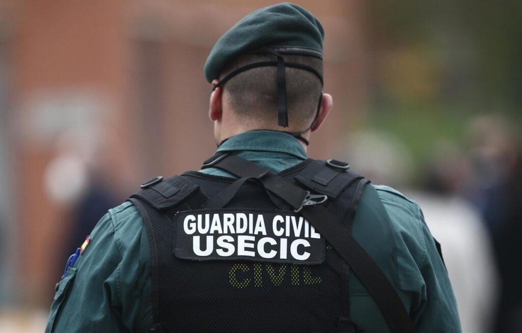 Al menos un detenido y tres heridos leves en Torre Pacheco (Murcia) tras una noche de disturbios