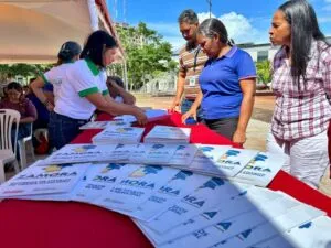 Alcaldía de Caroní favoreció a 139 familias con titularidad de sus tierras