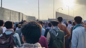 Alemania negocia con los talibanes la deportación de refugiados afganos