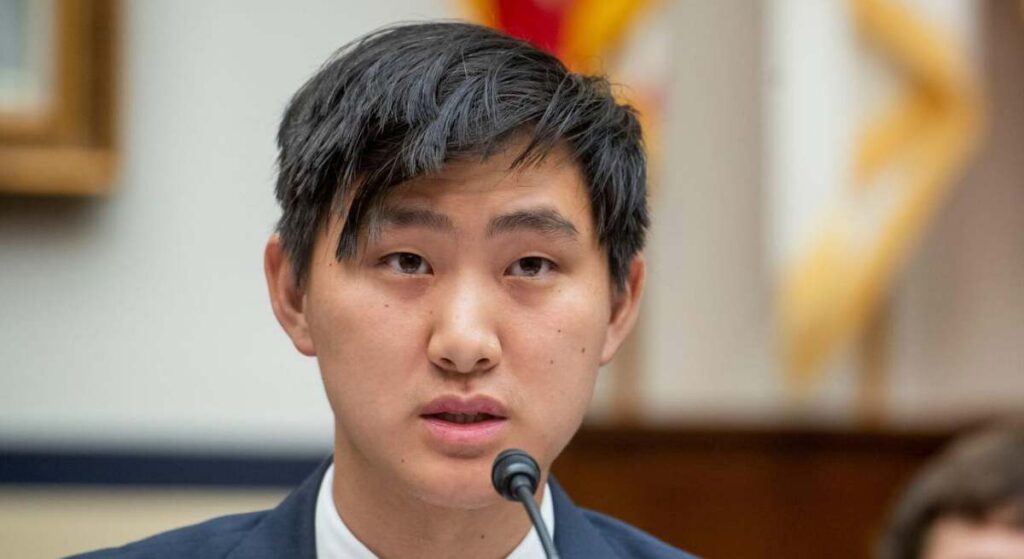 Alexandr Wang, el superdotado de la inteligencia artificial, da las claves para tocar el cielo del éxito