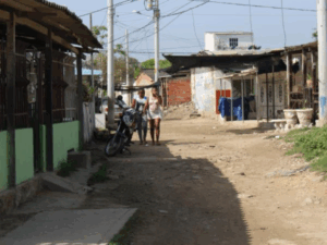 Análisis: Colombia avanza lento en la misión de reducir de la pobreza monetaria | Finanzas | Economía