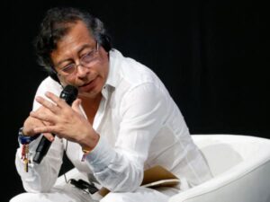 Análisis de Ricardo Ávila sobre la retórica presidencial de Gustavo Petro y sus efectos sobre Colombia | Gobierno | Economía
