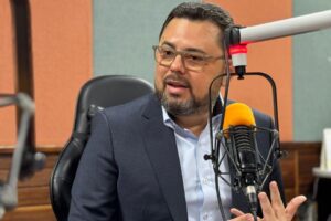 Antonio Ecarri: «Debemos tomar conciencia del liderazgo local»