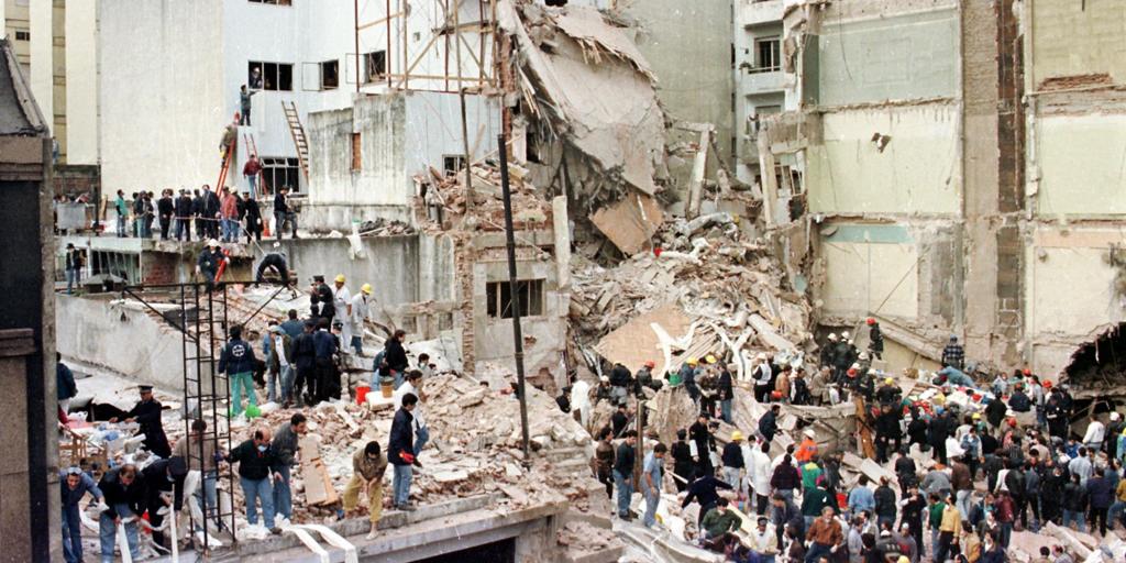 Argentina recuerda los 31 años del atentado a la AMIA con un acto blindado por la seguridad