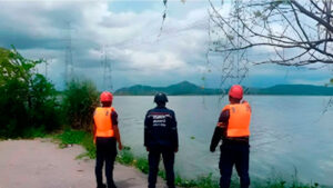 Autoridades hallan el cuerpo sin vida de una mujer en el Lago de Valencia