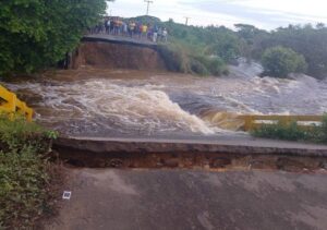 Autoridades refuerzan labores tras lluvias en Apure