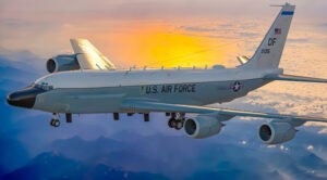 Avión de la Fuerza Aérea de Estados Unidos viola espacio venezolano durante elecciones