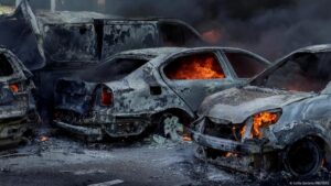 Bombardeo ruso deja 16 muertos en prisión de Zaporiyia – DW – 29/07/2025