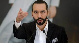Bukele confirma entrega de venezolanos encarcelados
