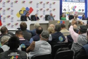 CNE recibe a veedores y asegura que se ha cumplido 89% del cronograma para municipales