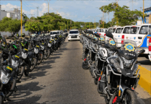 Cabello entregó 45 radiopatrullas a la Policía de Carabobo