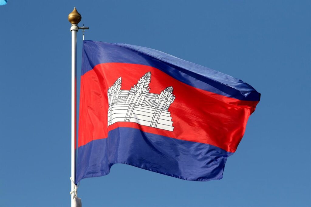 Camboya pide un alto el fuego "inmediato" y Tailandia rechaza el uso de la fuerza en la frontera compartida