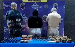 Capturados tres sujetos con 2.277 municiones