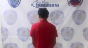 Capturan a joven por agredir a su prima durante compartir familiar