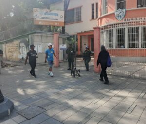 Caraqueños se debatieron entre la apatía y la tradición del voto este #27Jul