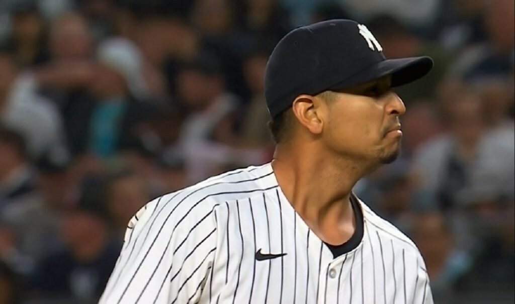 Carlos Carrasco, cedido por Yankees a Bravos de Atlanta