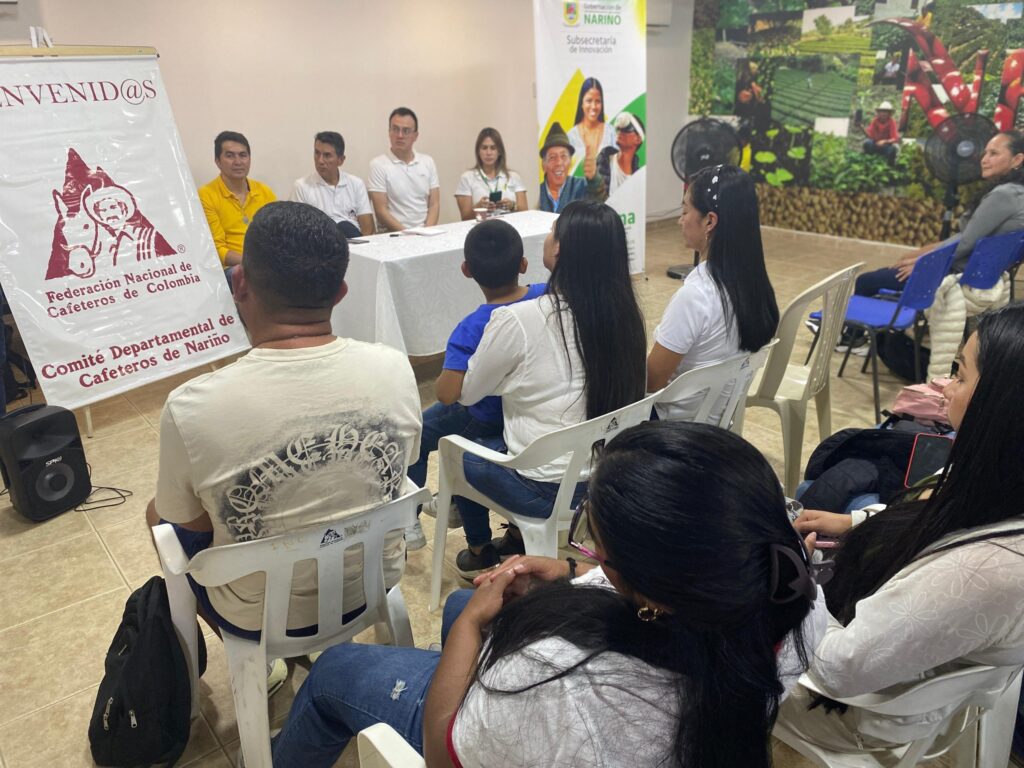 Cátedra Café impulsa formación de mujeres y jóvenes caficultores en La Unión