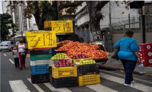 Cavempre asegura que el emprendimiento informal disminuyó en los últimos años en Venezuela