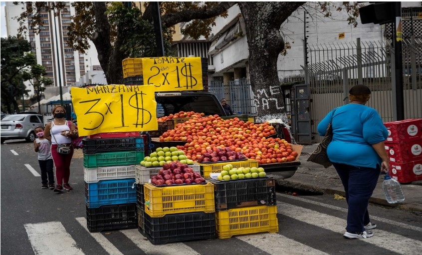 Cavempre asegura que el emprendimiento informal disminuyó en los últimos años en Venezuela